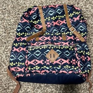 Top close cinch backpack
